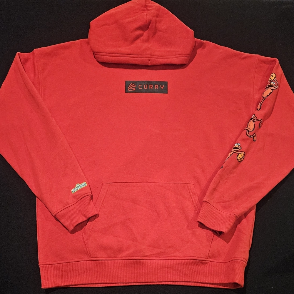 Under Armour X-Large Sesame‎ Street Stephen Curry Elmo Dribble Basketball Hoodie